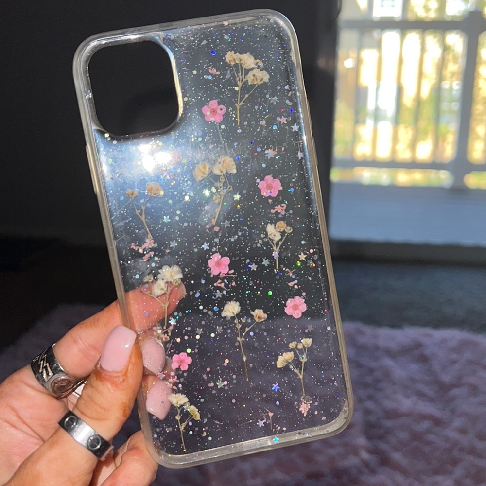 Flower iPhone 11 Pro Max case